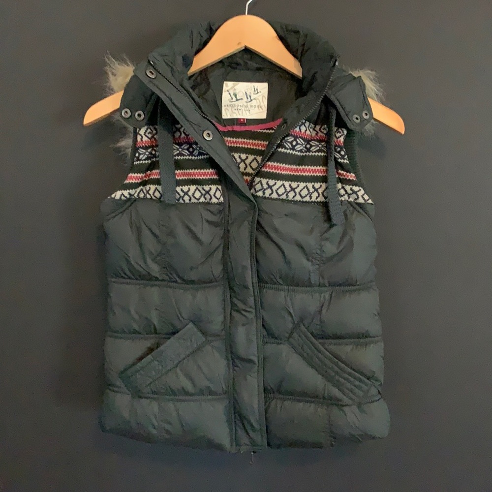 Hudson and Rose Outdoors Vest (Sweater Design)